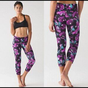 LULULEMON Wunder Under Crop III Leggings Midnight Bloom Womens Size 4